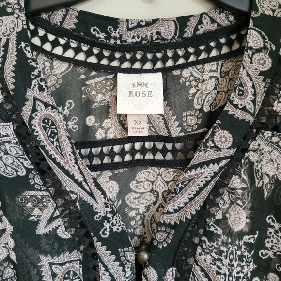 Knox Rose Printed Button Front Midi Dress - Picture 6 of 8